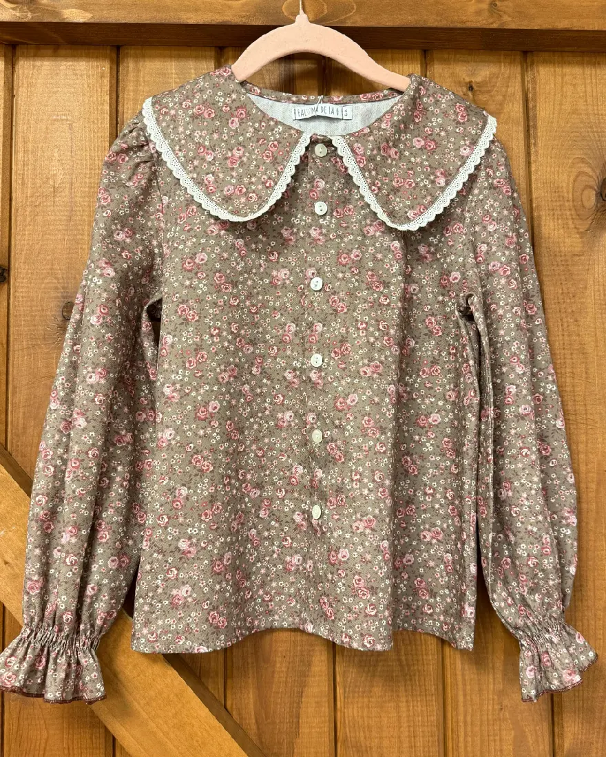 Blusa flores color granate de Paloma de la O Blusa flores color granate de Paloma de la O