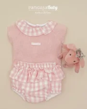 Conjunto de braguita para bebé en color rosa empolvado de la marca Pangasa