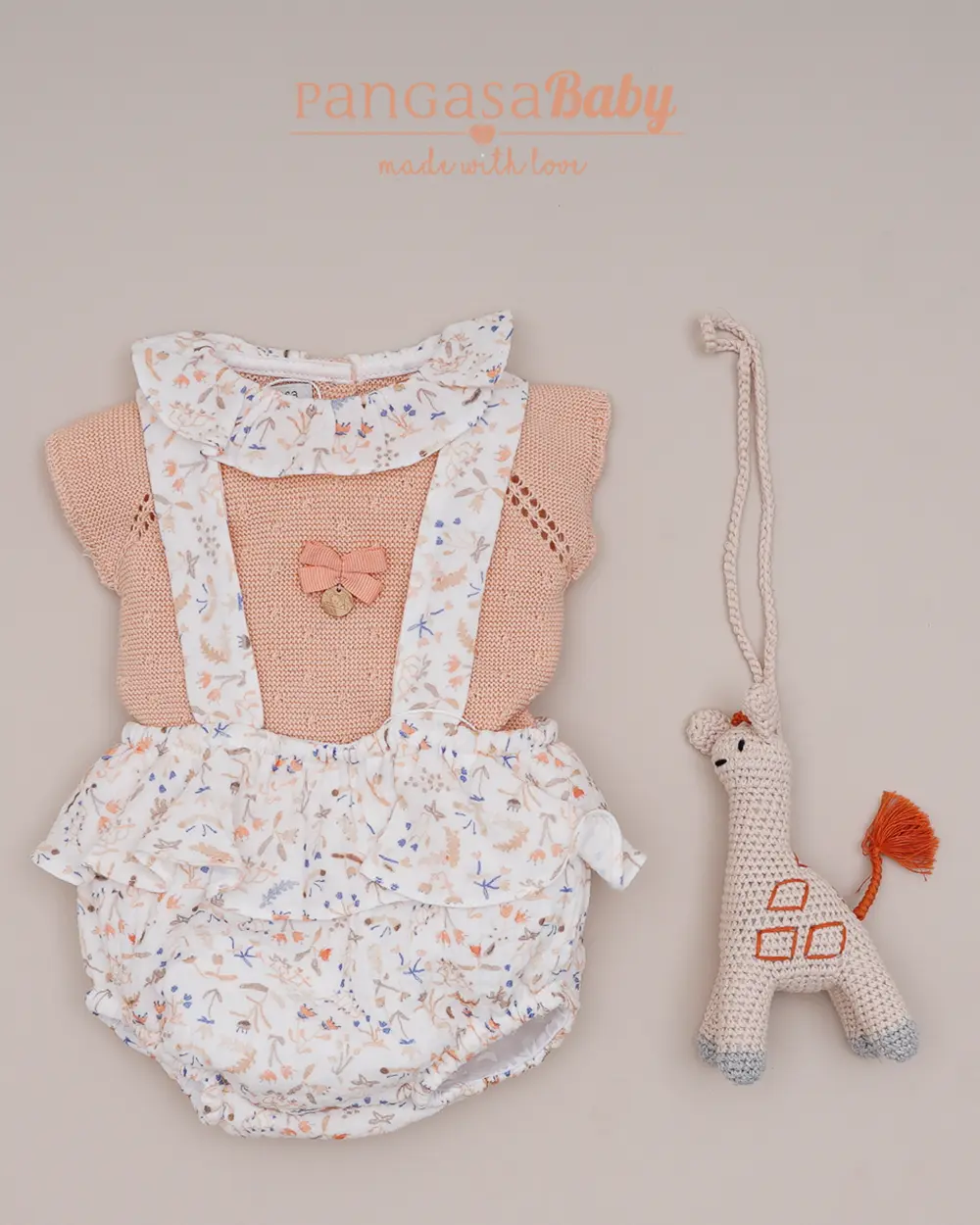 Conjunto Peto volante melocotón Conjunto Peto volante color melocotón