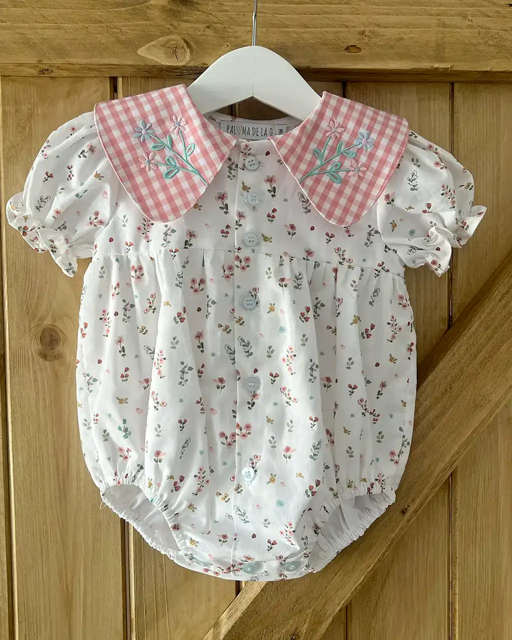 Pelele Flores cuello bordado Paloma de la O Pelele Flores cuello bordado Paloma de la O