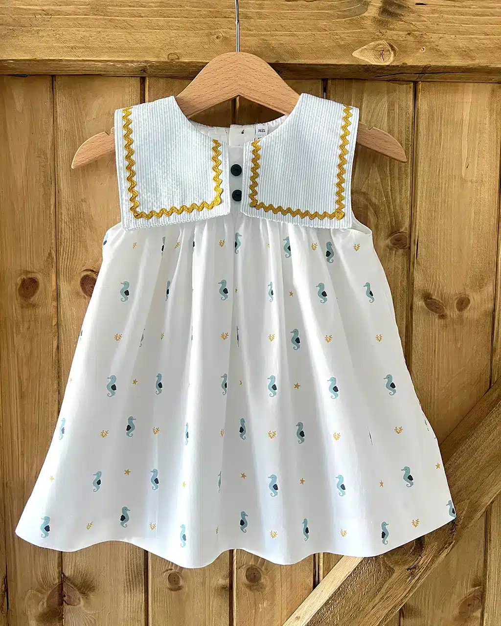 Vestido Caballitos de Paloma de la O Vestido Caballitos de Paloma de la O